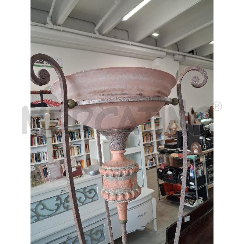 PIANTANA STILE CLASSICO FERRO BATTUTO ROSA  | Mercatino dell'Usato San giorgio del sannio 2