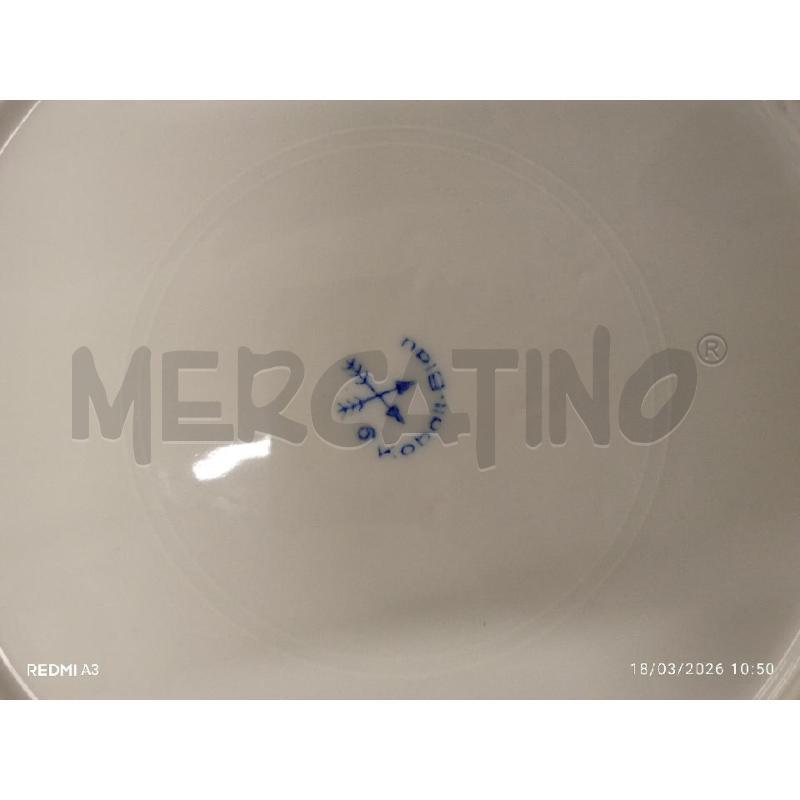 PIATTI PORCELLANA KOBALT BLAU FRECCE INCROCIATE  | Mercatino dell'Usato San giorgio del sannio 3