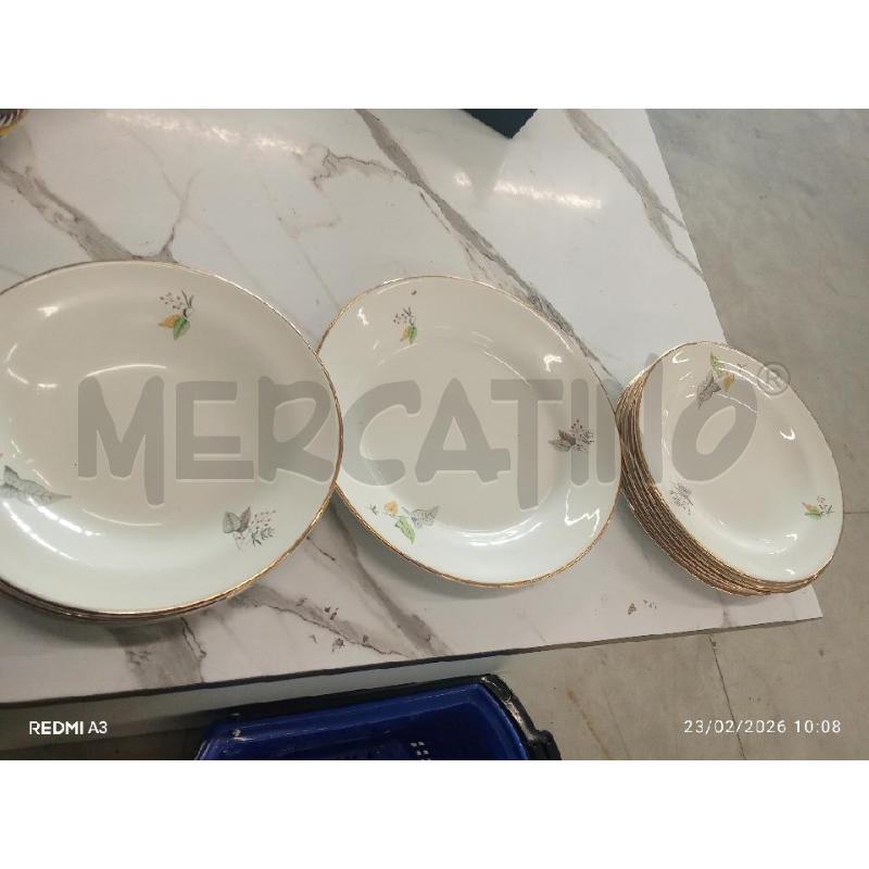 PIATTI PZ. 6+6 RIGO DORATO TERRAGLIA FORTE DISEGNO FOGLIE  | Mercatino dell'Usato San giorgio del sannio 1