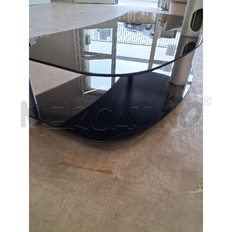 PORTA TV MENSOLE VETRO NERE  | Mercatino dell'Usato San giorgio del sannio 3