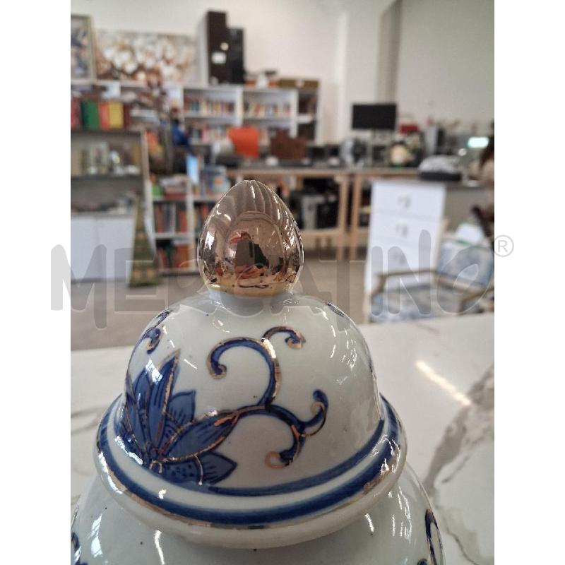 POTICHE VASO BIANCO GHIRIGORI BLU PORCELLANA  | Mercatino dell'Usato San giorgio del sannio 2