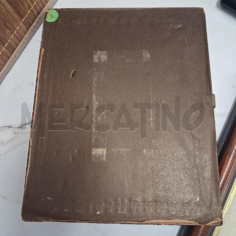 QUADRETTI TRIS DISEGNO DONNA SU LAMINA DORATA  | Mercatino dell'Usato San giorgio del sannio 4