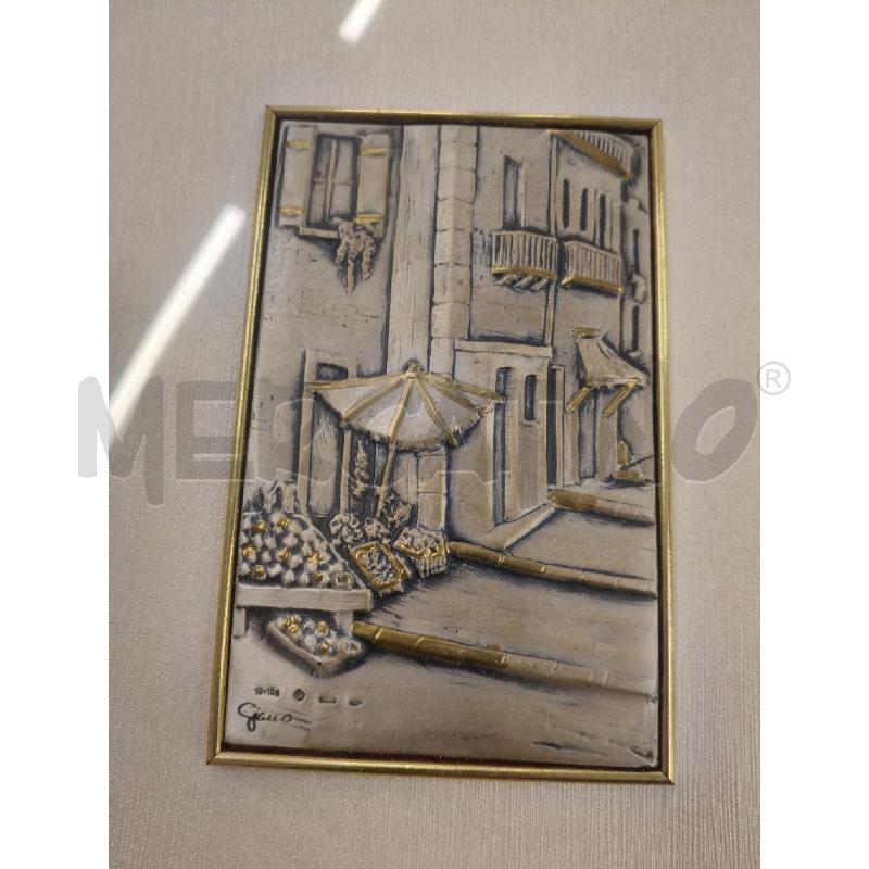 QUADRO C GRIGIA DORATA BASSORILIEVO ARGENATTO MERCATO  | Mercatino dell'Usato San giorgio del sannio 2