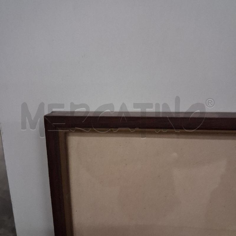QUADRO C LEGNO STAMPA DONNA VIOLOCNELLO DI SPALLE  | Mercatino dell'Usato San giorgio del sannio 3