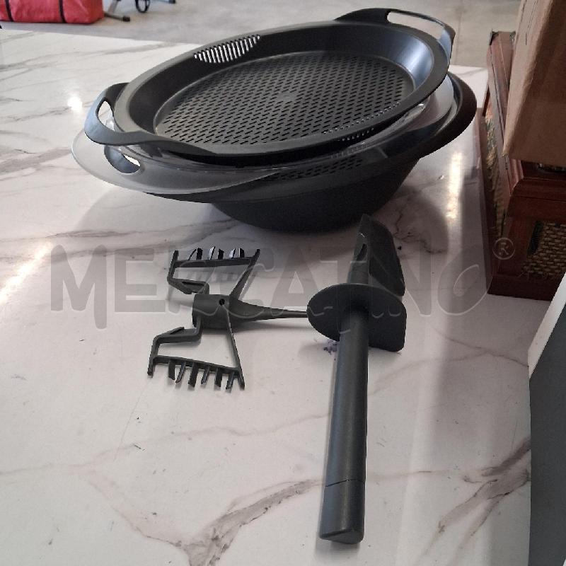 ROBOT CUCINA BIMBY CON ACCESSORI TM31 | Mercatino dell'Usato San giorgio del sannio 3