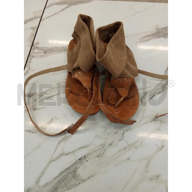 SANDALI DONNA MARRONE CAMOSIO BEIGE INFRADITO LAVORAZIONE ARTIGIANALE   | Mercatino dell'Usato San giorgio del sannio 1