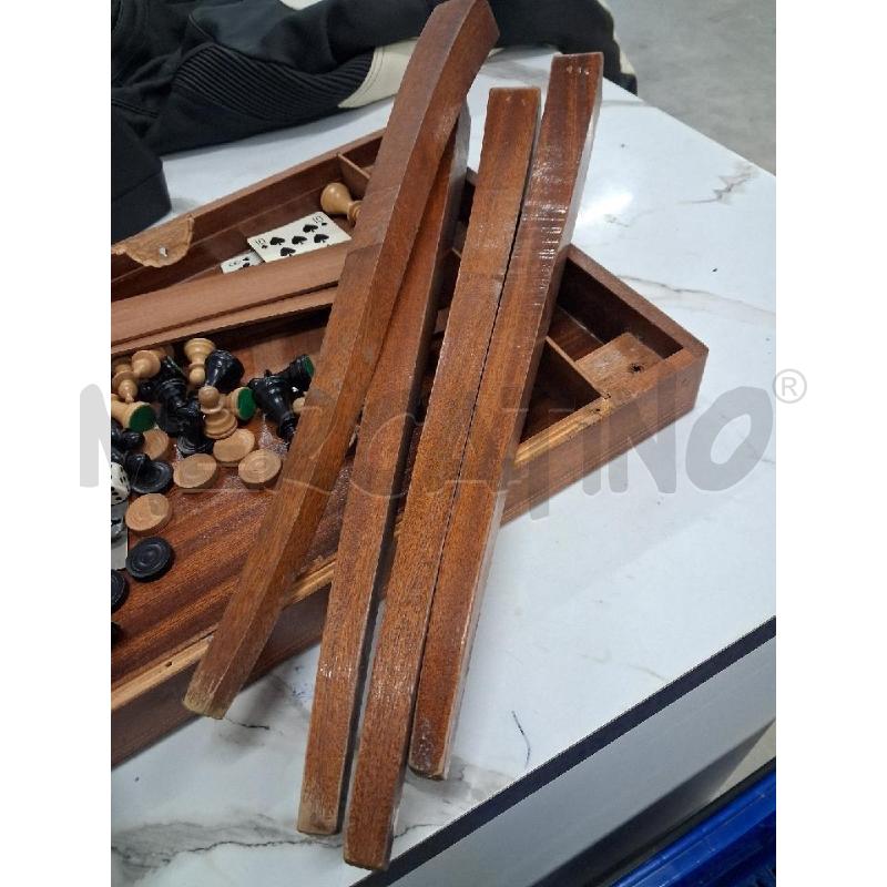 SCACCHIERA TAVOLINETTO INTARSIO SORRENTINO PICCOLI DIFETTI  | Mercatino dell'Usato San giorgio del sannio 5