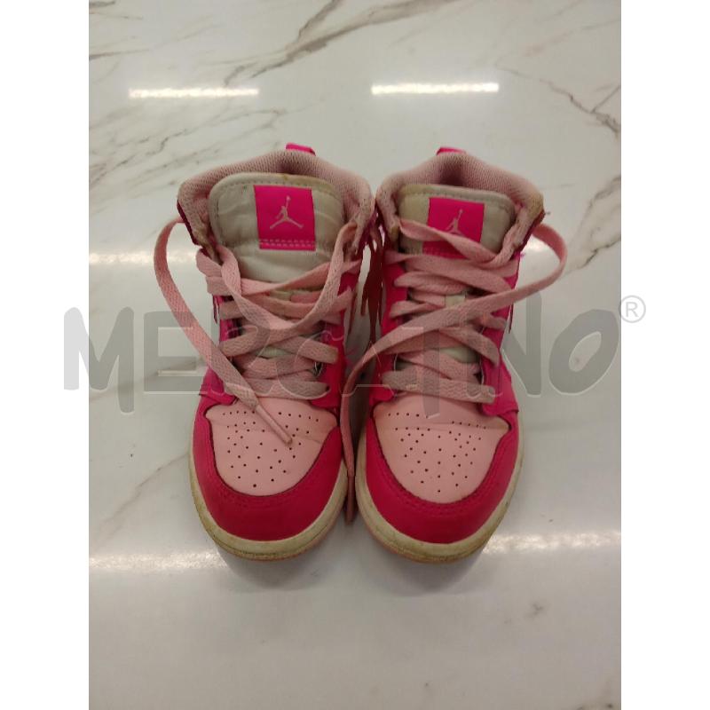 SCARPE BAMBINA AIR JORDAN NIKE FUCISA BIANCHE ROSA  | Mercatino dell'Usato San giorgio del sannio 1