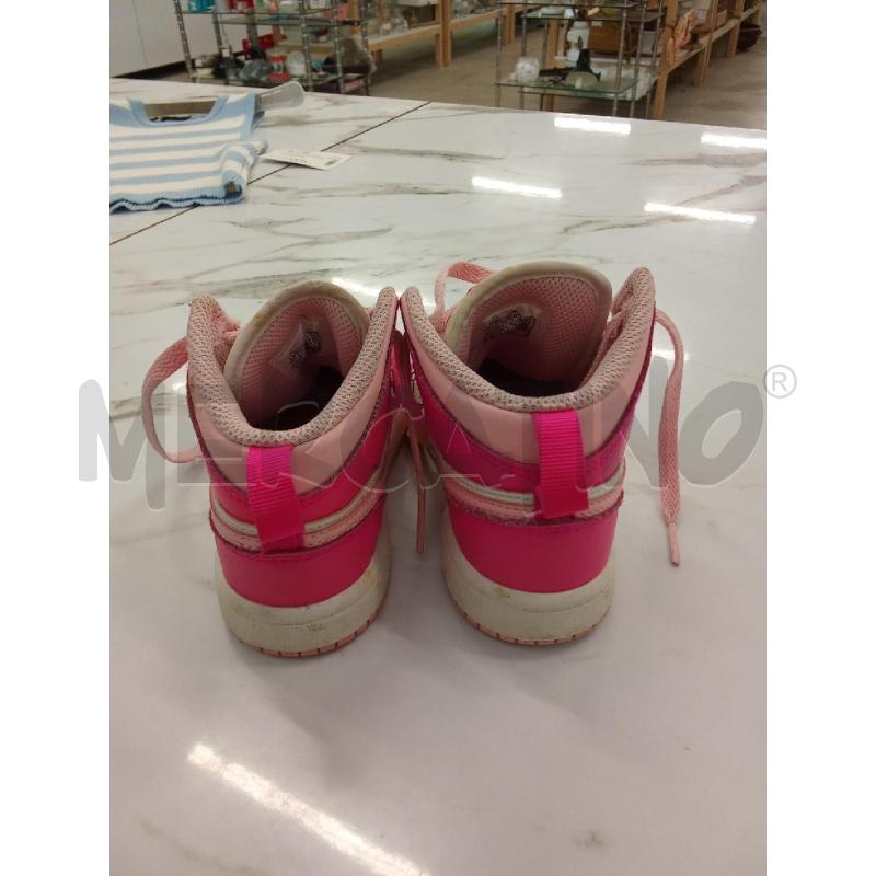 SCARPE BAMBINA AIR JORDAN NIKE FUCISA BIANCHE ROSA  | Mercatino dell'Usato San giorgio del sannio 3