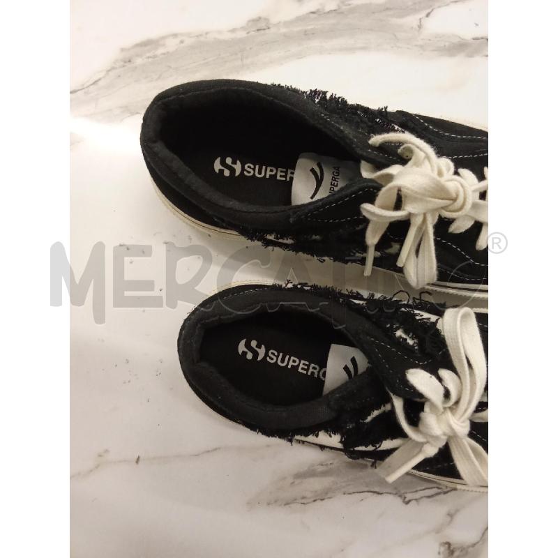 SCARPE BAMBINA NERE STRAPPI BIANCHI SUPERGA  | Mercatino dell'Usato San giorgio del sannio 4