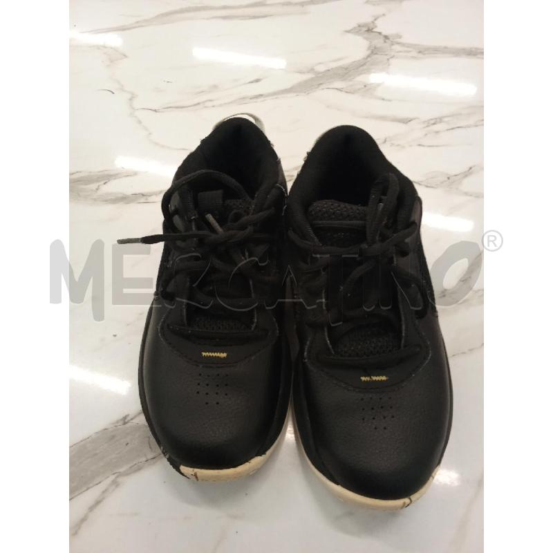 SCARPE BAMBINO NERE UNDER ARMOUR  | Mercatino dell'Usato San giorgio del sannio 1