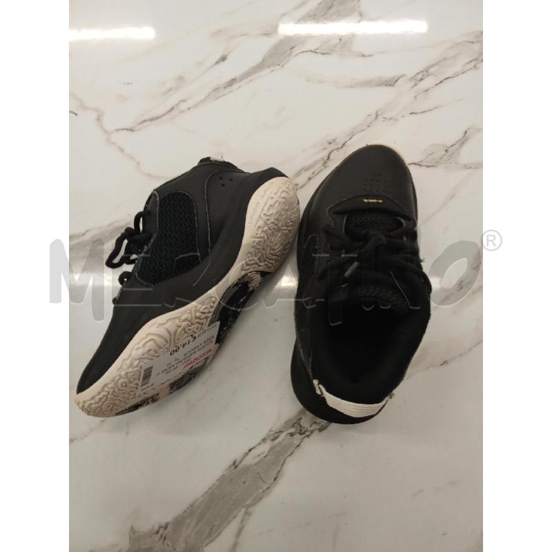 SCARPE BAMBINO NERE UNDER ARMOUR  | Mercatino dell'Usato San giorgio del sannio 2