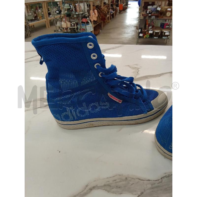 SCARPE DONNA BLU ELETTRICO ADIDAS | Mercatino dell'Usato San giorgio del sannio 3