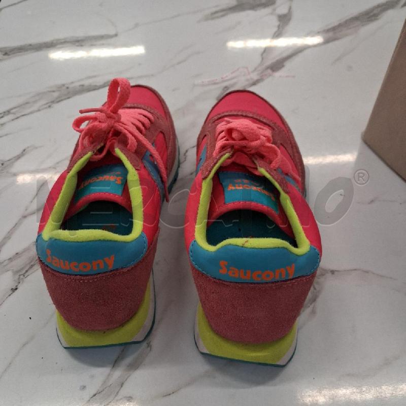 SCARPE DONNA FLUO COLORI VIVACI SAUCONY | Mercatino dell'Usato San giorgio del sannio 4