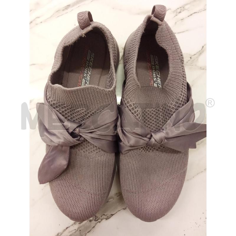 SCARPE DONNA VIOLA MORBIDE CON FIOCCO SKECHERS BOBS  | Mercatino dell'Usato San giorgio del sannio 3