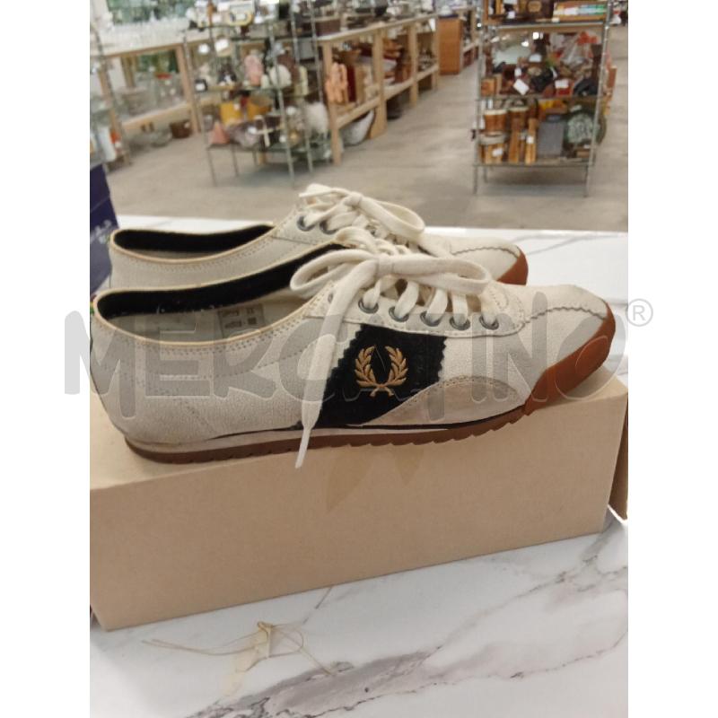 SCARPE UOMO FRED PERRY  | Mercatino dell'Usato San giorgio del sannio 2