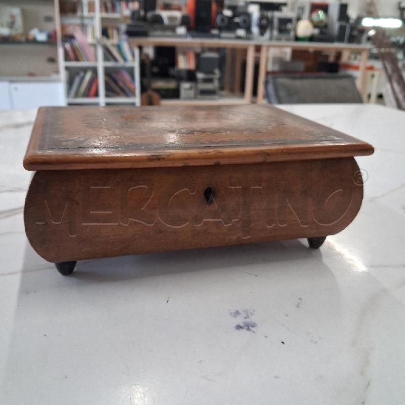 SCATOLA LEGNO CARILLON INTARSIO  | Mercatino dell'Usato San giorgio del sannio 1