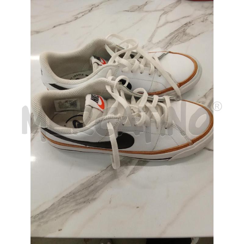 SCIARPA DONNA NIKE CONFORT INSOLE  | Mercatino dell'Usato San giorgio del sannio 2