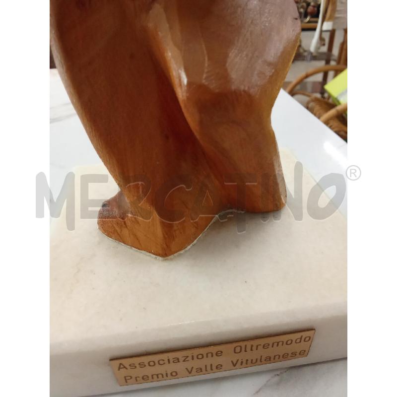 SCULTURA LIGNEA BASE MARMO PREMIO ASS OLREMODO VITULANO | Mercatino dell'Usato San giorgio del sannio 4