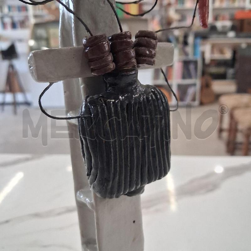 SCULTURA PICCOLA ELETTRICISTA TRALICCIO  | Mercatino dell'Usato San giorgio del sannio 4