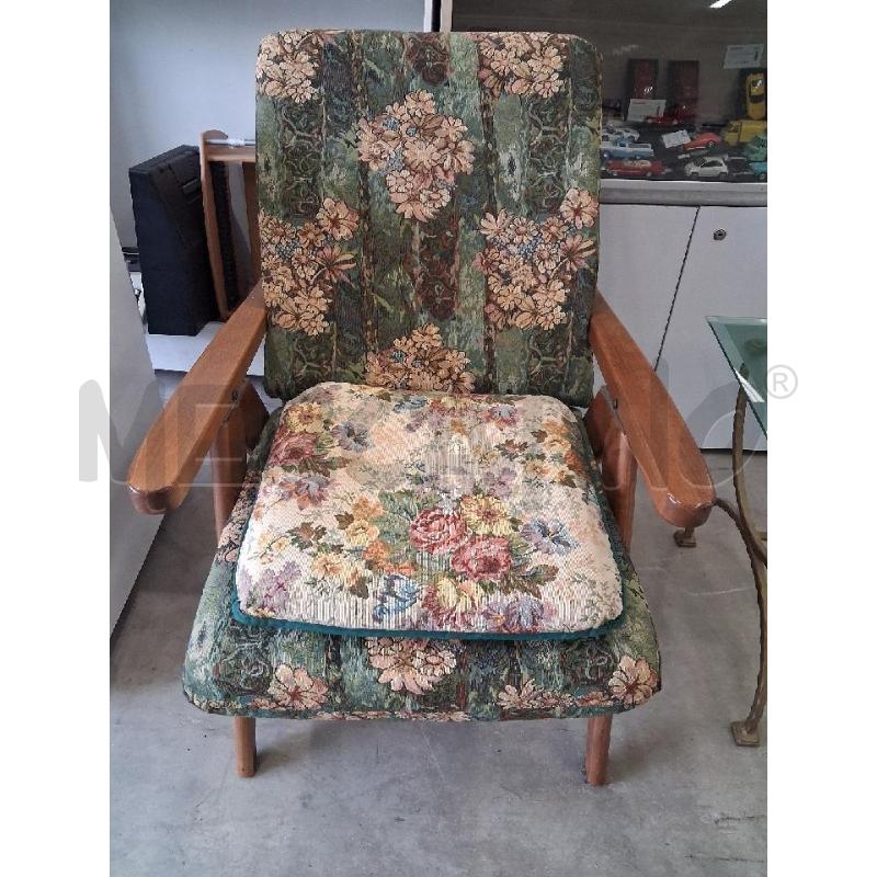 SEDIA ANIMA LEGNO SEDUTA FIORI VERDE  | Mercatino dell'Usato San giorgio del sannio 1