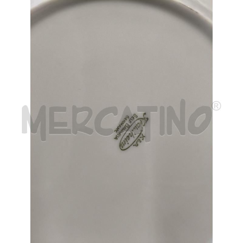 SERVIZIO PIATTINI DESSERT+ VASSOIO FIORI BORDO DORATO MELITTA  | Mercatino dell'Usato San giorgio del sannio 3