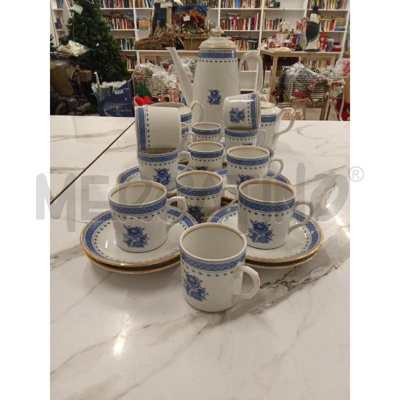 SERVIZIO PORCELLANA BIANCA DECOROROSA BLU VISTA ALEGRE | Mercatino dell'Usato San giorgio del sannio 1