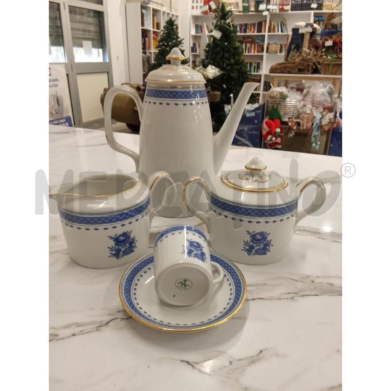 SERVIZIO PORCELLANA BIANCA DECOROROSA BLU VISTA ALEGRE | Mercatino dell'Usato San giorgio del sannio 5