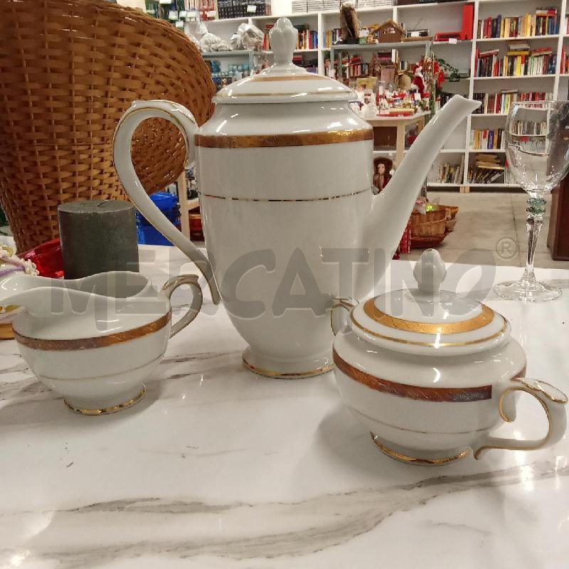 SERVIZIO TAZZE CAFFE BIANCHE BORDO DORATO BAVARIA | Mercatino dell'Usato San giorgio del sannio 3