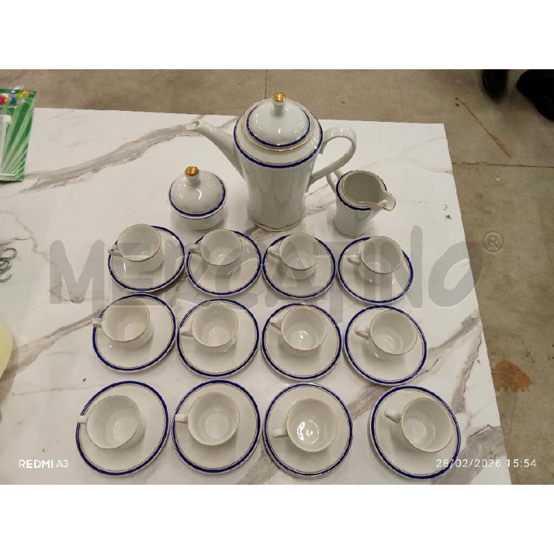 SERVIZIO TAZZINE RIGO DORATO BLU BAVARIA  | Mercatino dell'Usato San giorgio del sannio 2