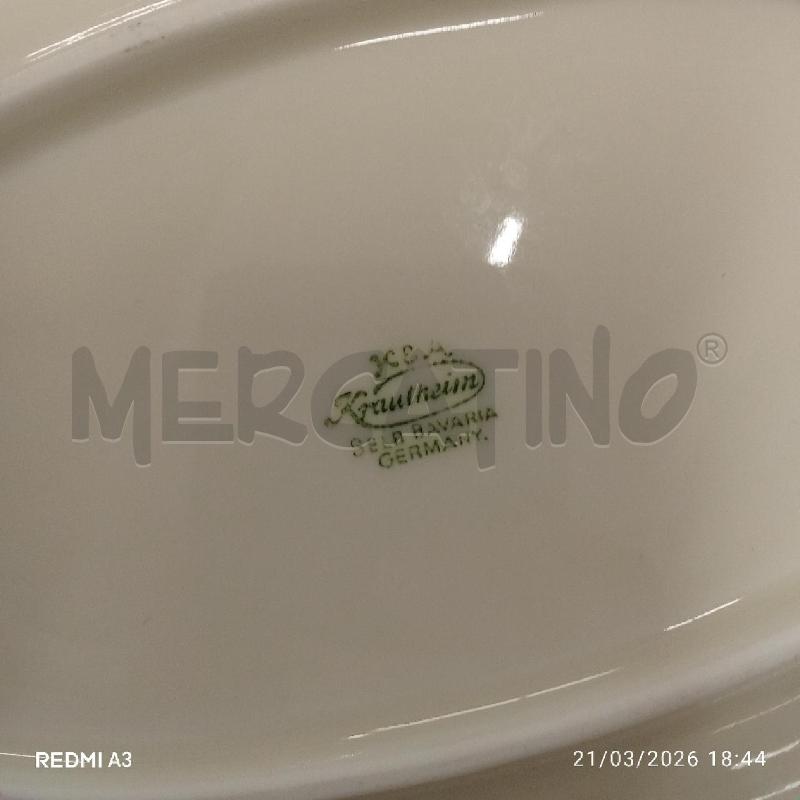 SERVIZIO  PIATTI PZ 4+4+4 RIGO DORATO FIORI BAVARIA | Mercatino dell'Usato San giorgio del sannio 5
