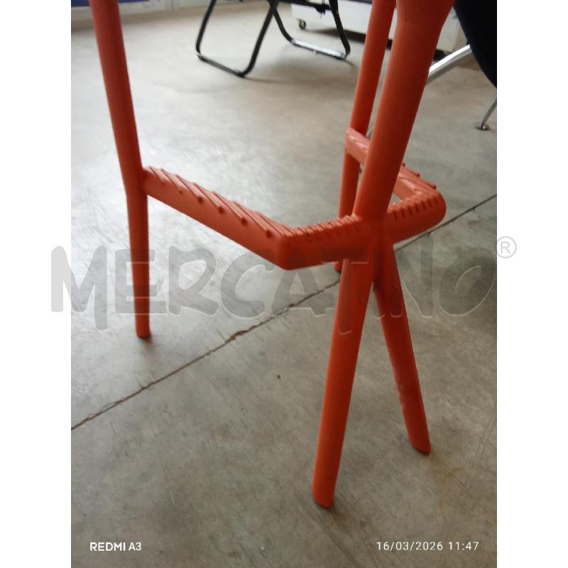 SGABELLO ARANCIO SHIVER DESIGN GABER  | Mercatino dell'Usato San giorgio del sannio 4