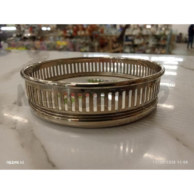 SOTTO BICCHIERI PZ. ARGENTATI BASE CERAMICA  | Mercatino dell'Usato San giorgio del sannio 3