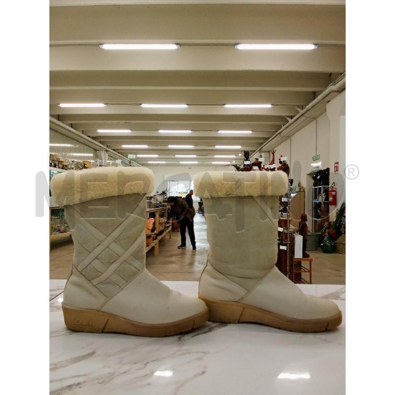 STIVALI DONNA CLARKSBEIGE DET.GRIGIO INT.PELLICCETTA | Mercatino dell'Usato San giorgio del sannio 2