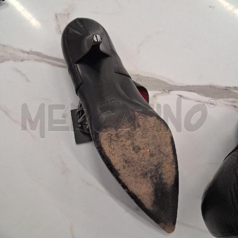 TACCO DONNA NERO INTERNO AMARENA LOGO CINTURINI  | Mercatino dell'Usato San giorgio del sannio 4
