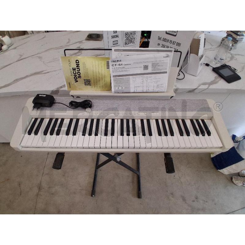 TASTIERA MUSICALE CASIO TONE + PIEDE + LEGGIO | Mercatino dell'Usato San giorgio del sannio 2