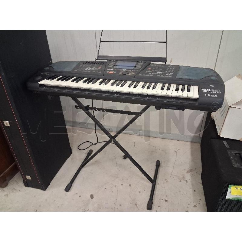 TASTIERA MUSICALE GEM CON PIEDE  | Mercatino dell'Usato San giorgio del sannio 1