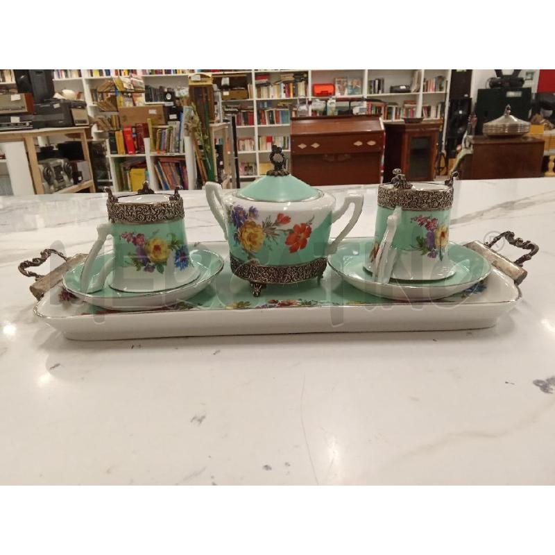 TETE A TETE LIMOGES + VASSOIO MANICI ARGENTATI FIORI  | Mercatino dell'Usato San giorgio del sannio 1
