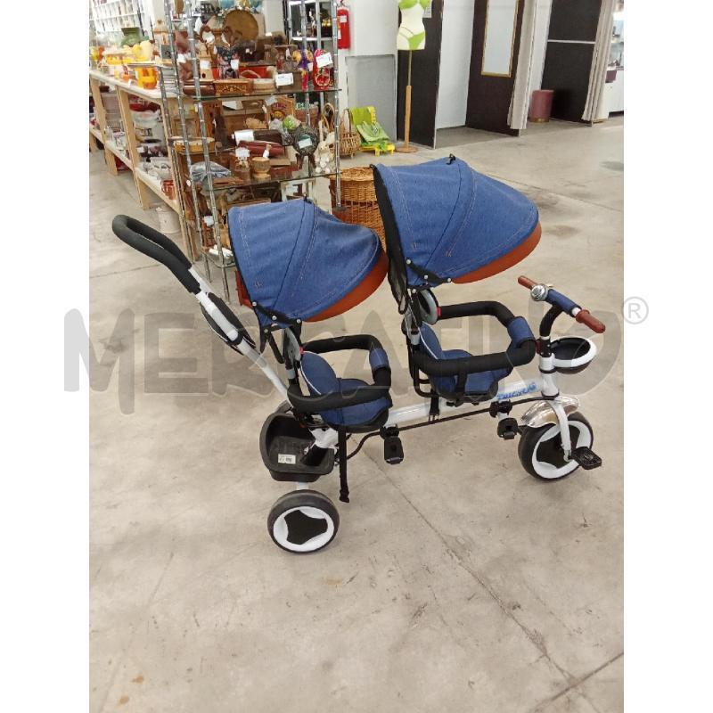 TRICICLO GEMELLARE TANDEM  JEANS INS MARRONI  | Mercatino dell'Usato San giorgio del sannio 3