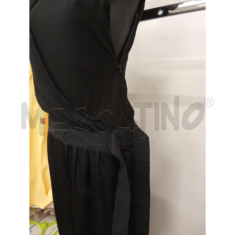 TUTA DONNA INTERA NERA CAMOMILLA CON VELO | Mercatino dell'Usato San giorgio del sannio 3