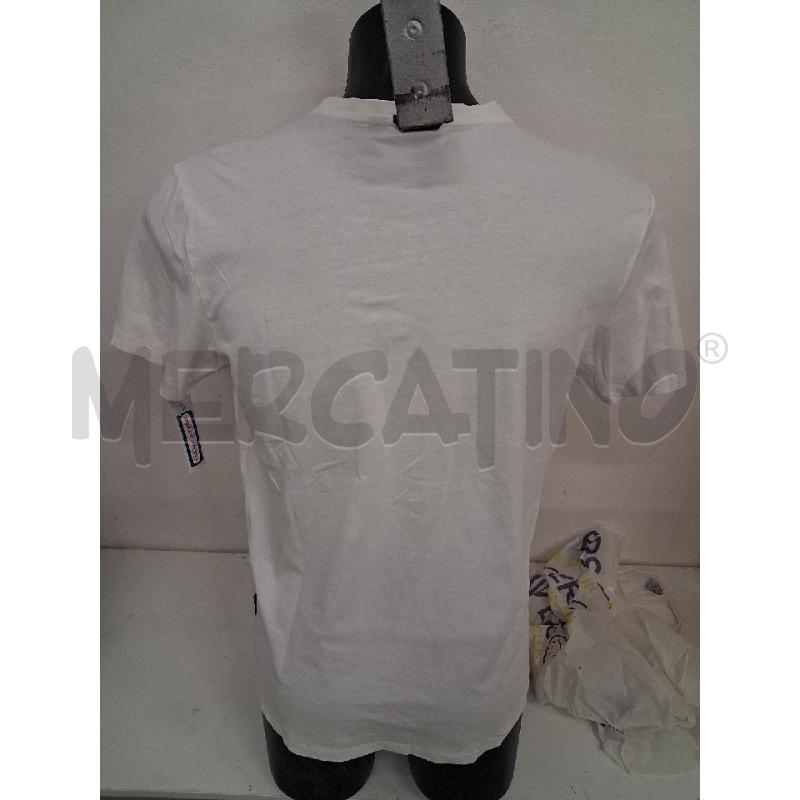 T SHIRT UOMO BIANCA LOGO BANDIERE EFFETTO SLAVATO NAPAPIJRI | Mercatino dell'Usato San giorgio del sannio 3