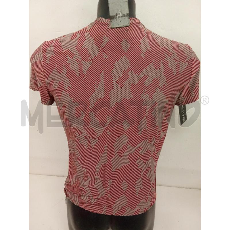 T SHIRT UOMO GRIGIA DISEGNI ROSSI SOTTILI  | Mercatino dell'Usato San giorgio del sannio 4