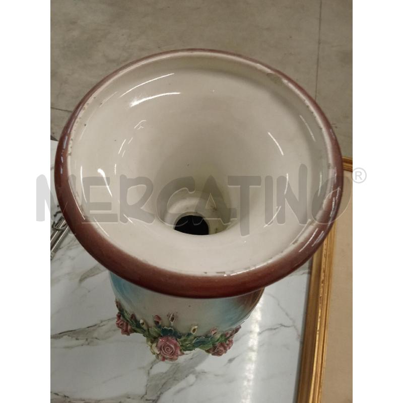 VASO CERAMICA SFUMATURE MARRONI AZZURRE FIORELLINI  | Mercatino dell'Usato San giorgio del sannio 2