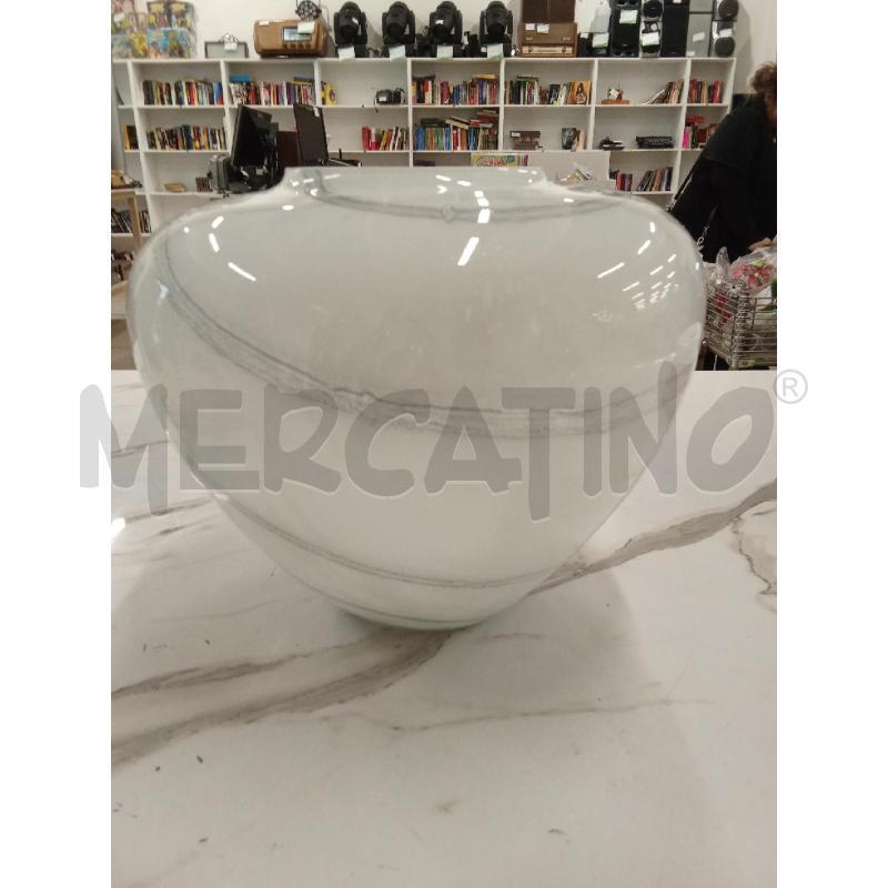 VASO VETRO BIANCO SFUMTURA GRIGIA  | Mercatino dell'Usato San giorgio del sannio 1