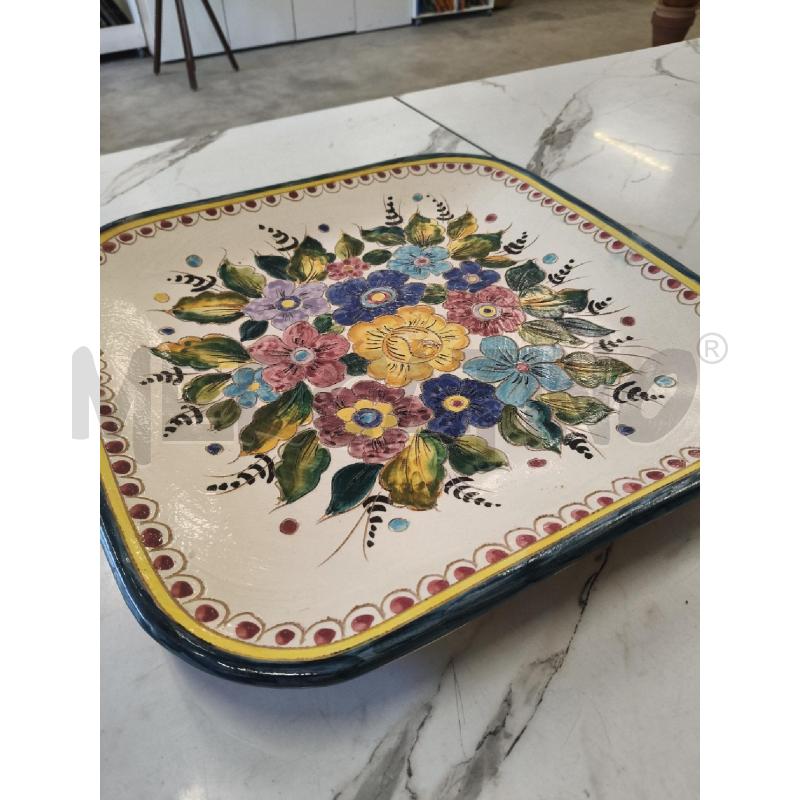 VASSOIO DECORATO A MANO FIORI QUADRATO 42X42X5CM  | Mercatino dell'Usato San giorgio del sannio 3