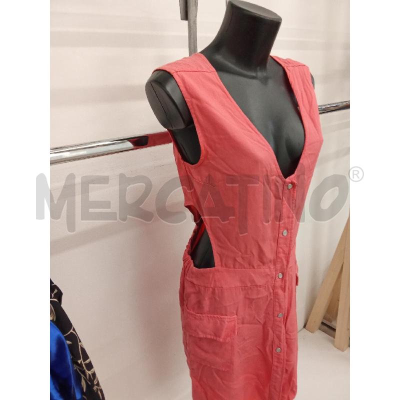 VESTITO DONNA CUT OUT PLEASE ROSA CORALLO CON BOTTONI  | Mercatino dell'Usato San giorgio del sannio 3