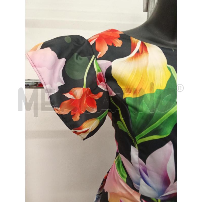 VESTITO DONNA LUNGOA NERO FANTASIA FIORI ROSA SPACCO | Mercatino dell'Usato San giorgio del sannio 2