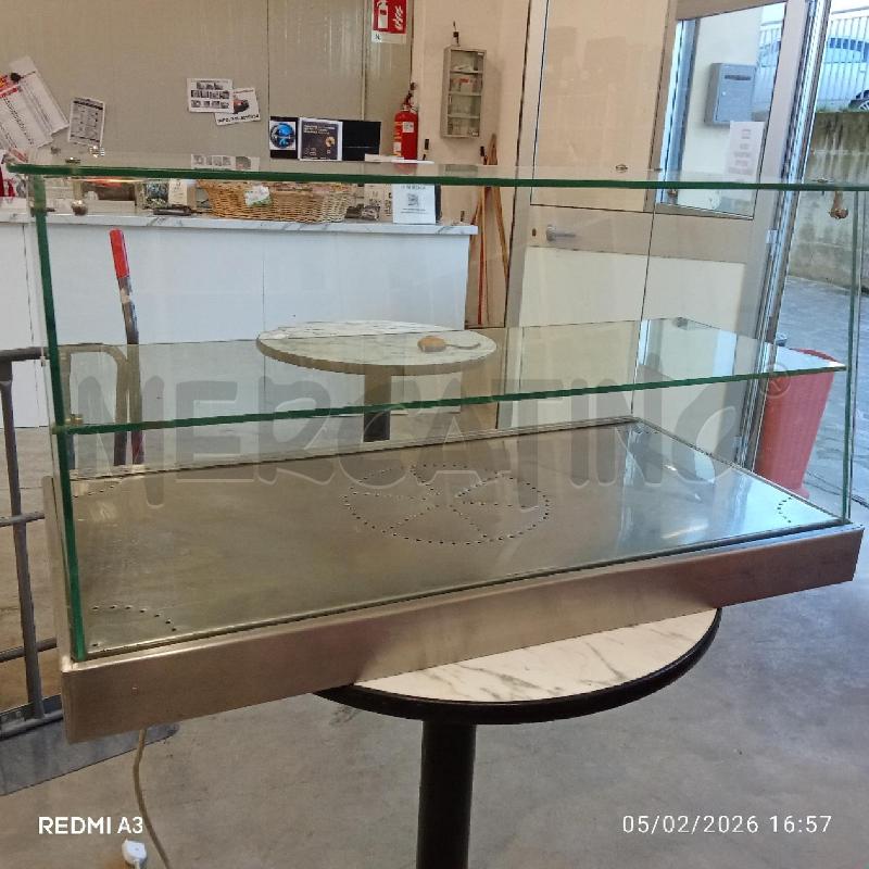 VETRINETTA DA BANCO RISCALDATA  | Mercatino dell'Usato San giorgio del sannio 2