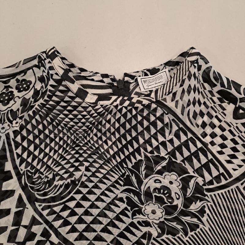 BLUSA DONNA VERSUS VERSACE BIANCA E NERA | Mercatino dell'Usato Bologna 2