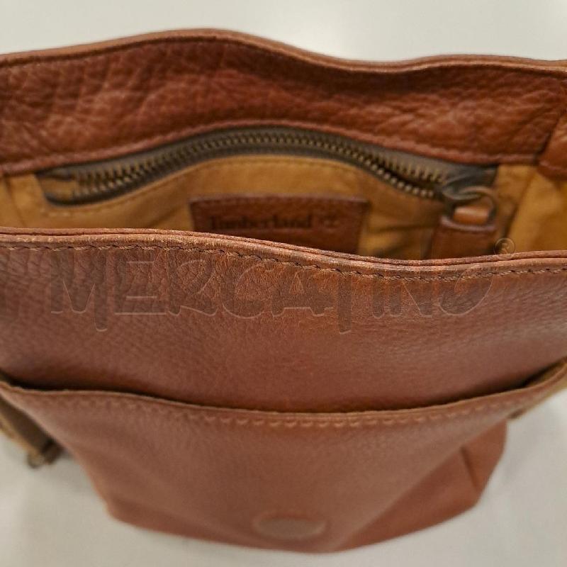 BORSELLO TIMBERLAND NOCCIOLA | Mercatino dell'Usato Bologna 3